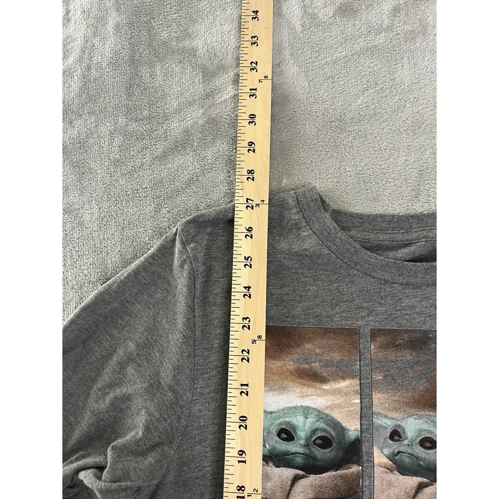 Star Wars Mens Shirt Small Gray He The Child Grogu Baby Yoda Graphic Long Sleeve